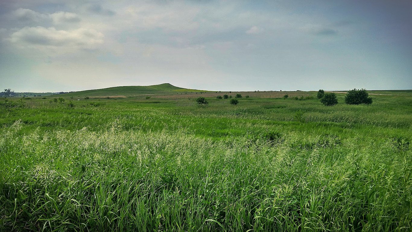 Spirit Mound Historic Prairie