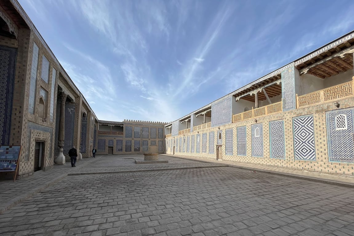 Tash Khauli Palace