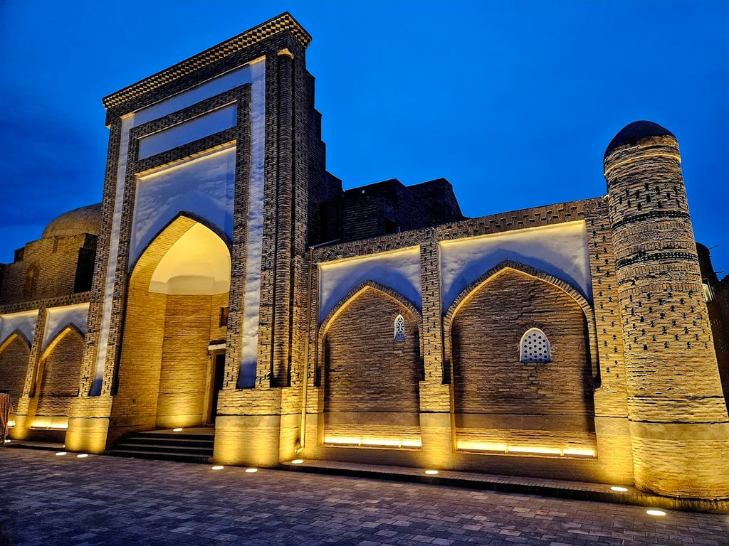 Tash Khauli Palace