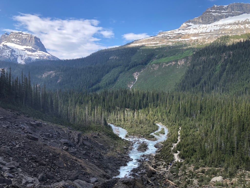 Takakkaw Falls