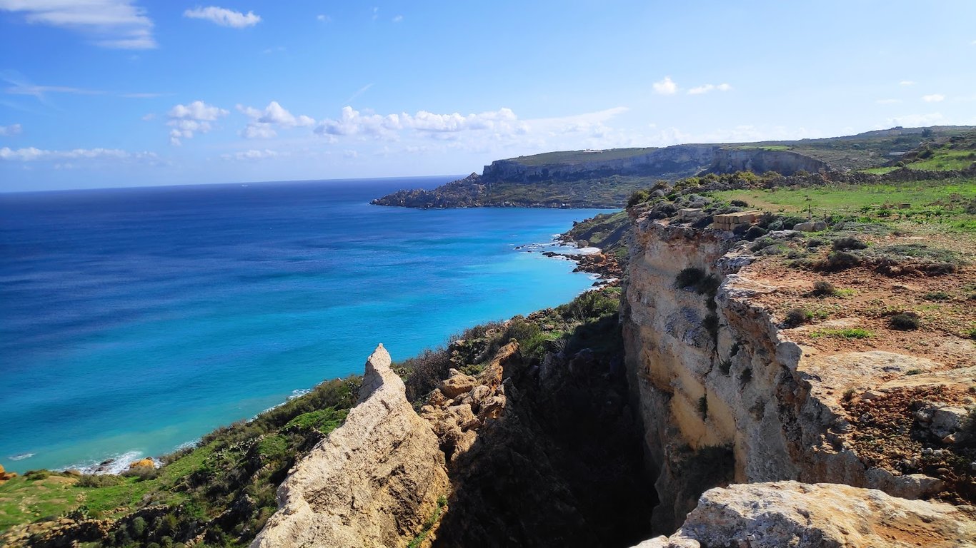 Tal-Mixta Cave
