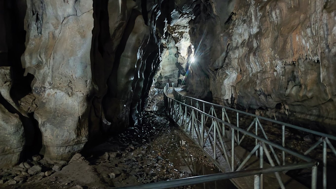 Talgua Cave