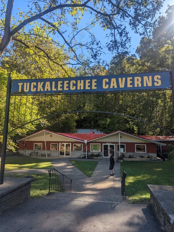 Tuckaleechee Caverns