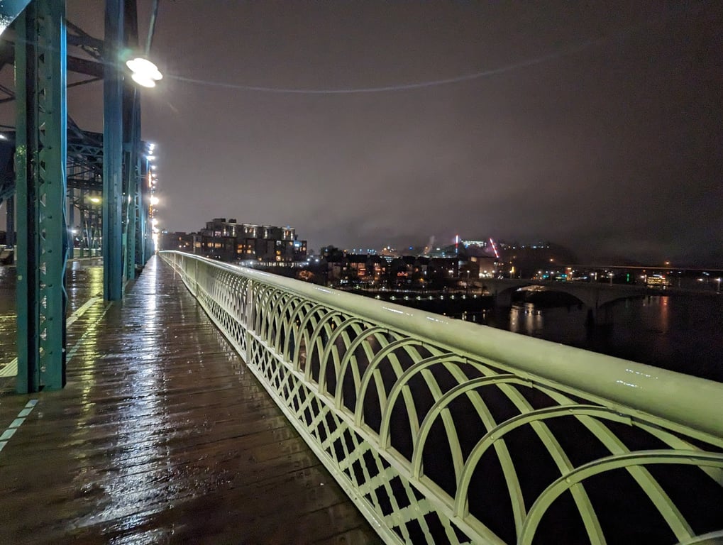 Walnut Street Pedestrian Bridge