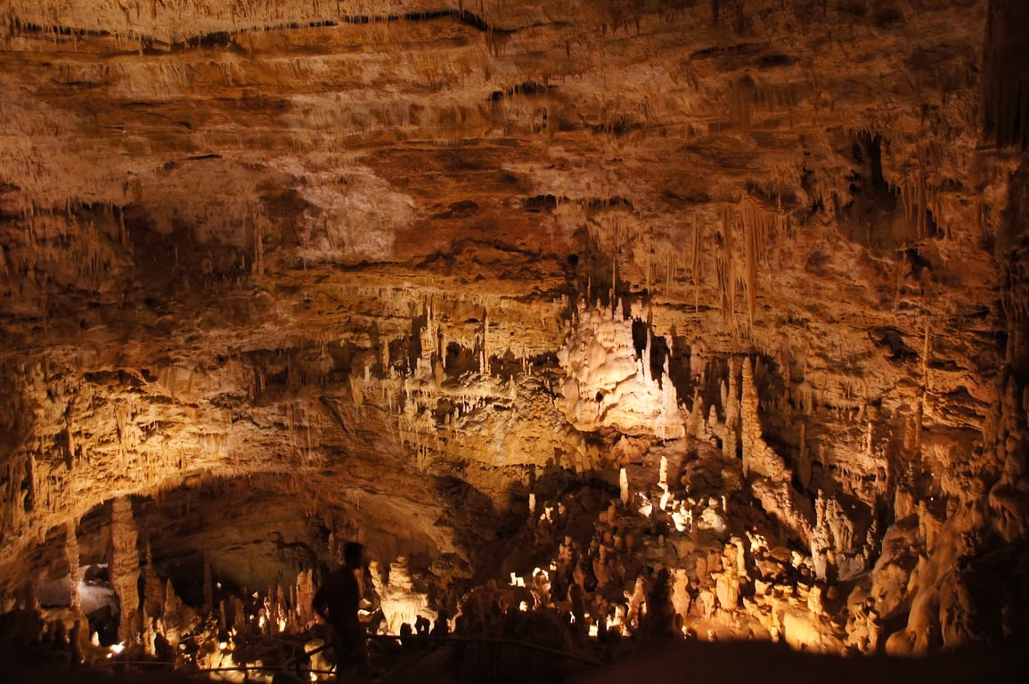 Natural Bridge Caverns