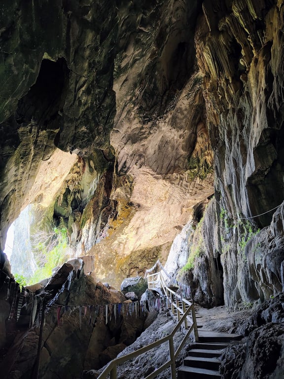 Thakhek Loop Karst