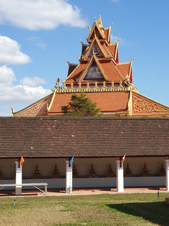 That Ing Hang Stupa