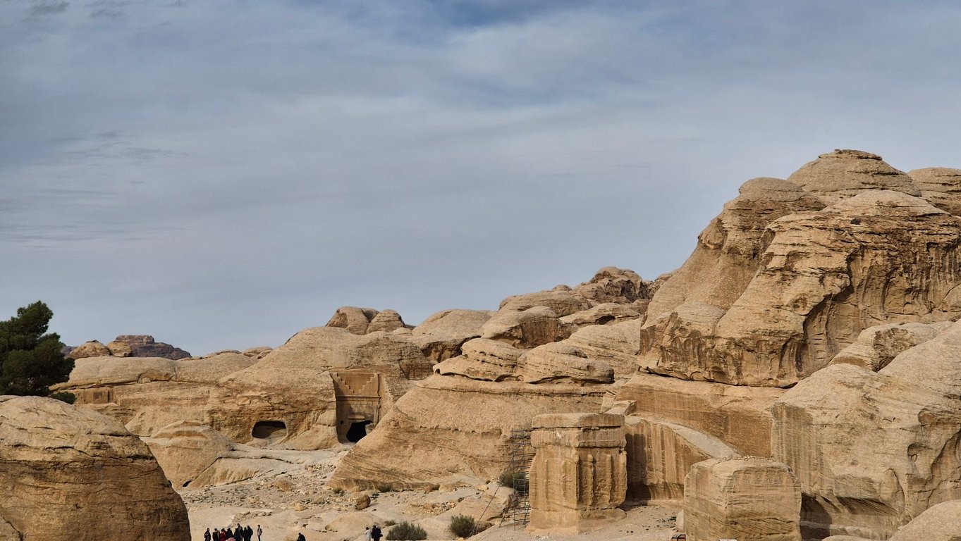 The Siq Canyon