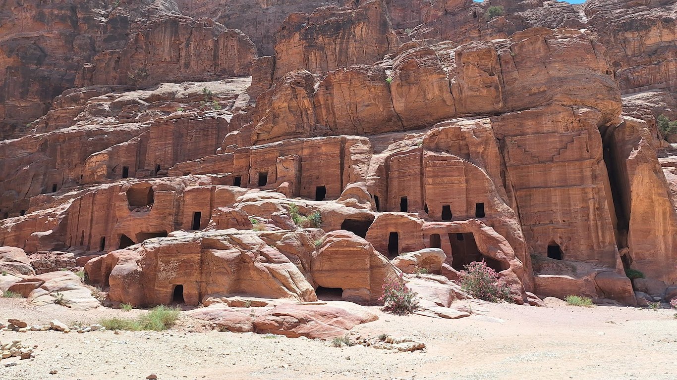 The Siq Canyon