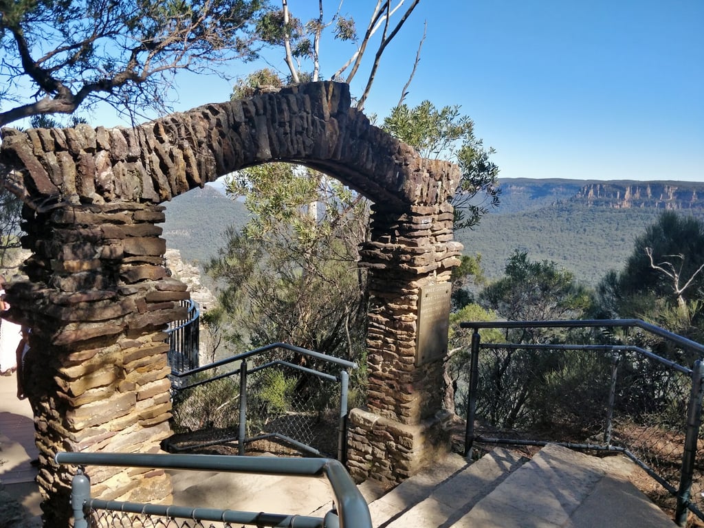 Three Sisters