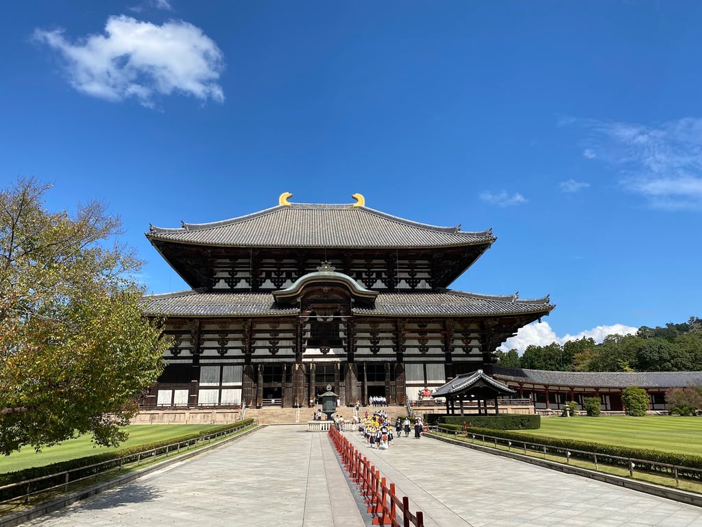 Tōdai-ji Great Buddha Hall