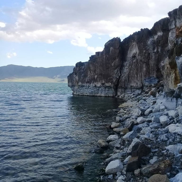 Tolbo Lake