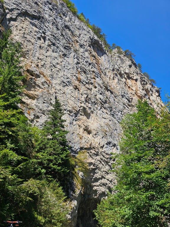 Trigrad Gorge