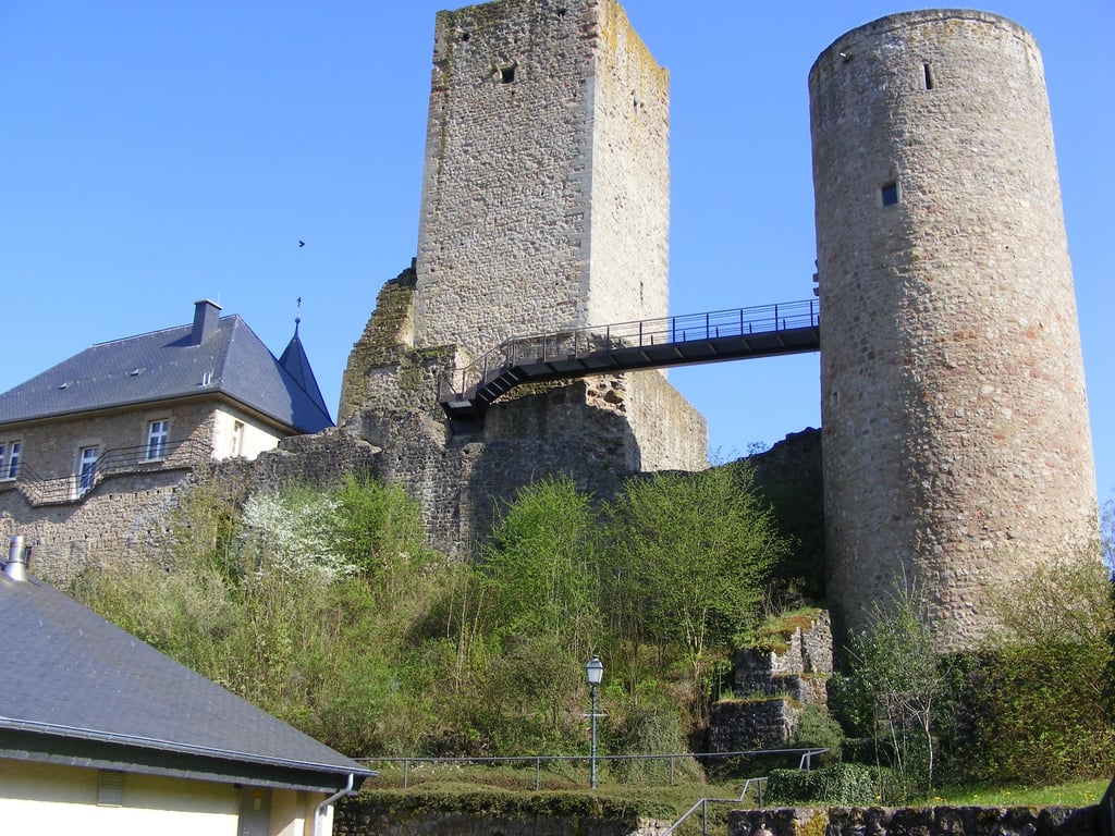 Useldange Castle