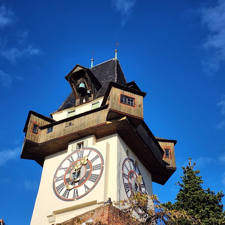 Uhrturm & Schlossberg View