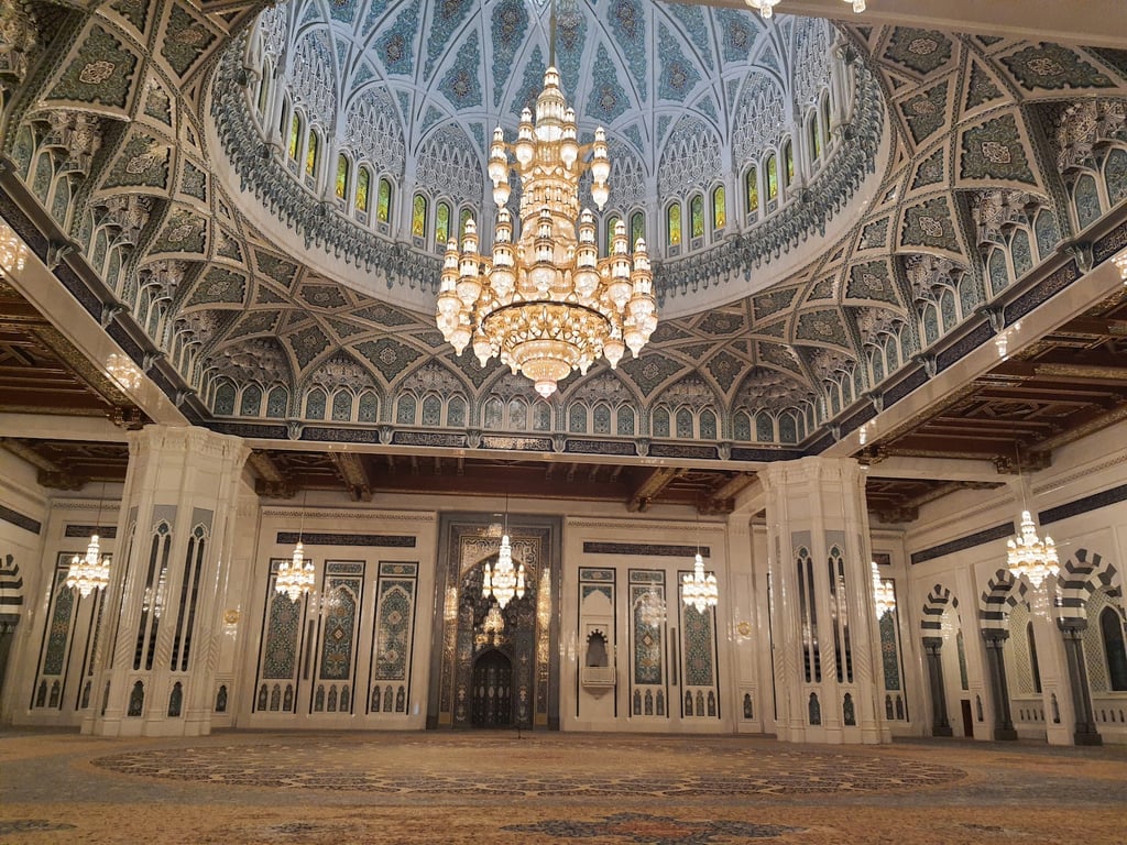 Sultan Qaboos Grand Mosque