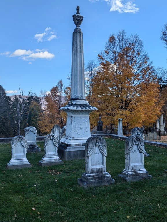 Old First Church & Cemetery