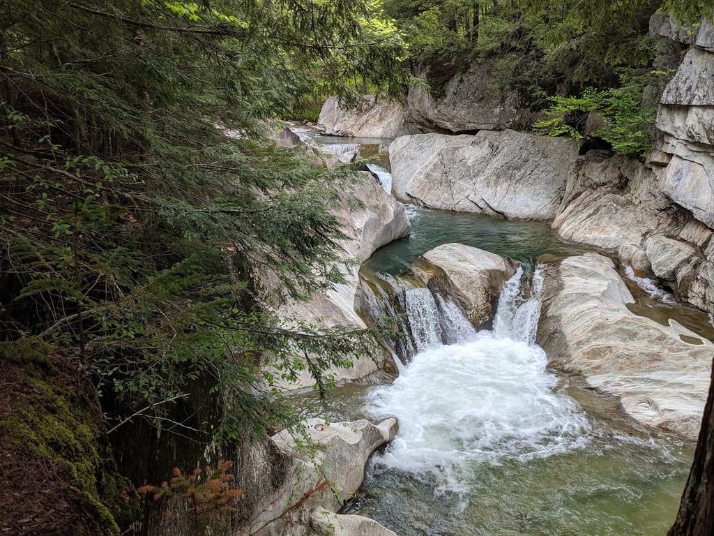 Warren Falls