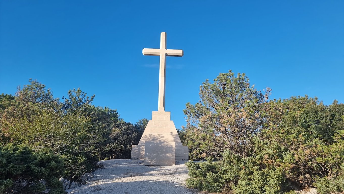 Vidova Gora Summit View