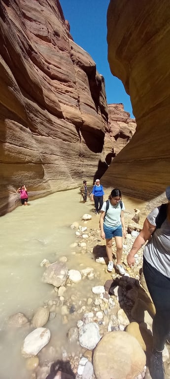 Wadi al-Farasa