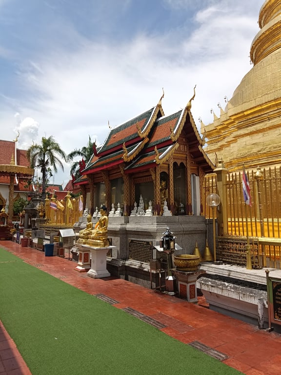 Wat Phra That Hariphunchai
