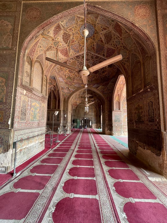 Wazir Khan Mosque, Lahore
