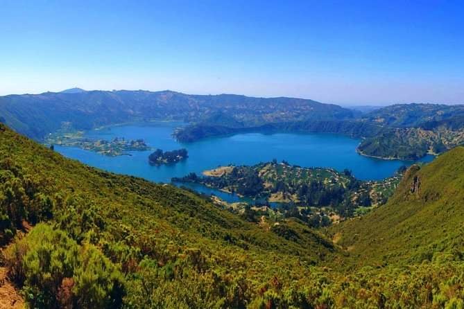 Wenchi Crater Lake
