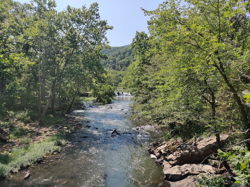 Sandstone Falls