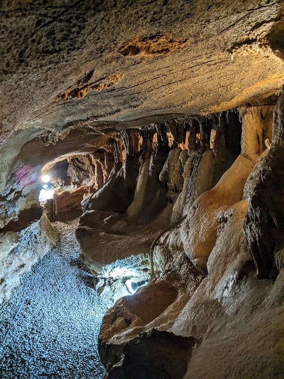 Seneca Caverns