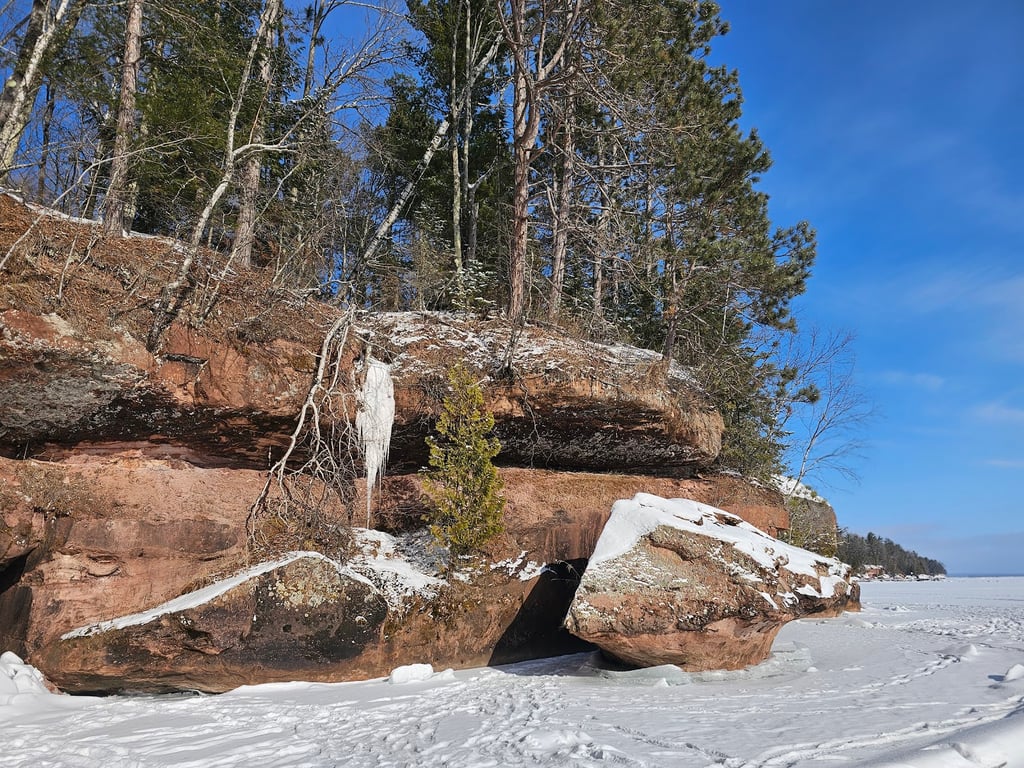 Apostle Islands Sea Caves