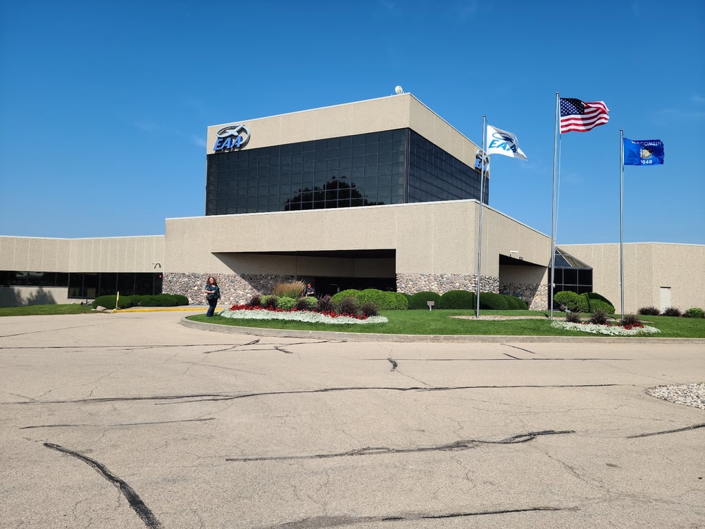 EAA Aviation Museum grounds