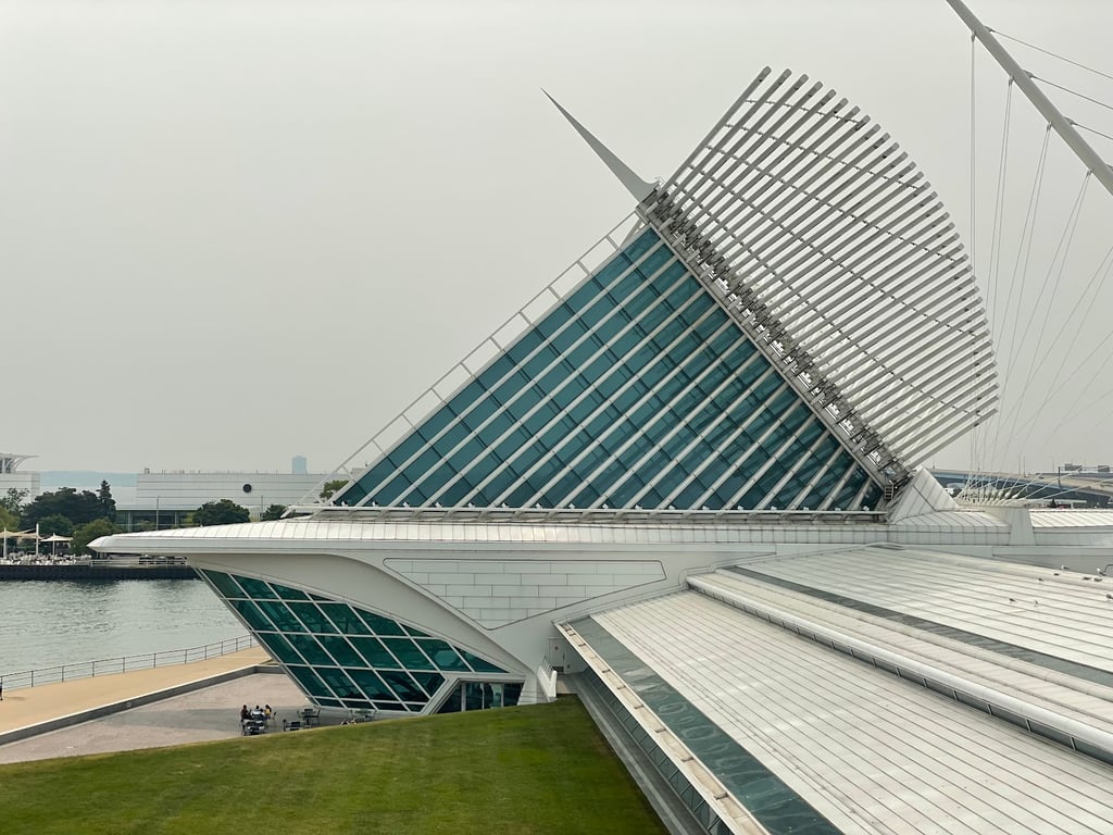 Milwaukee Art Museum