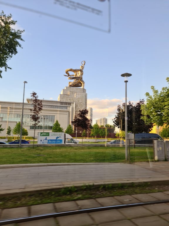 Worker and Kolkhoz Woman Statue