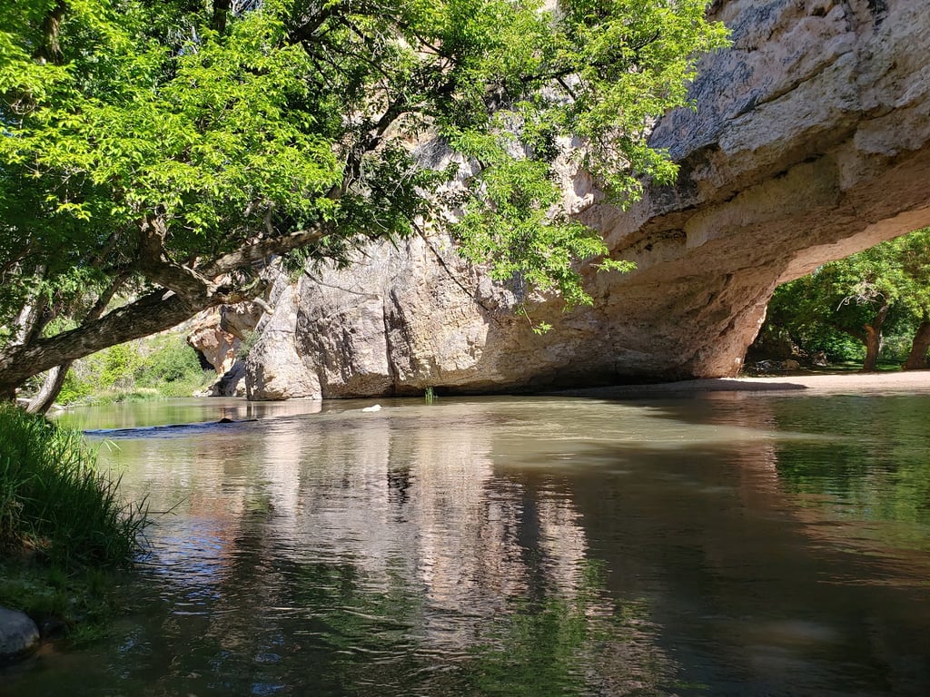 Ayres Natural Bridge Park