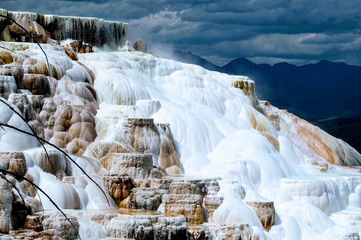 Mammoth Hot Springs Terraces