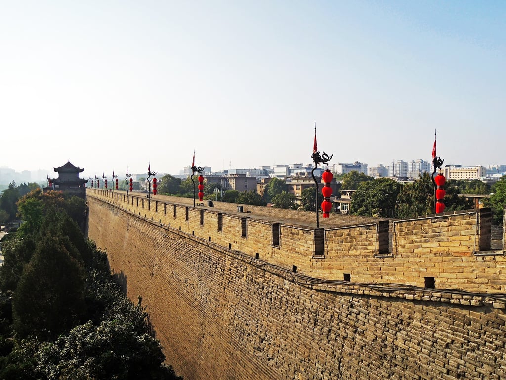 Xi’an City Walls Night Ride