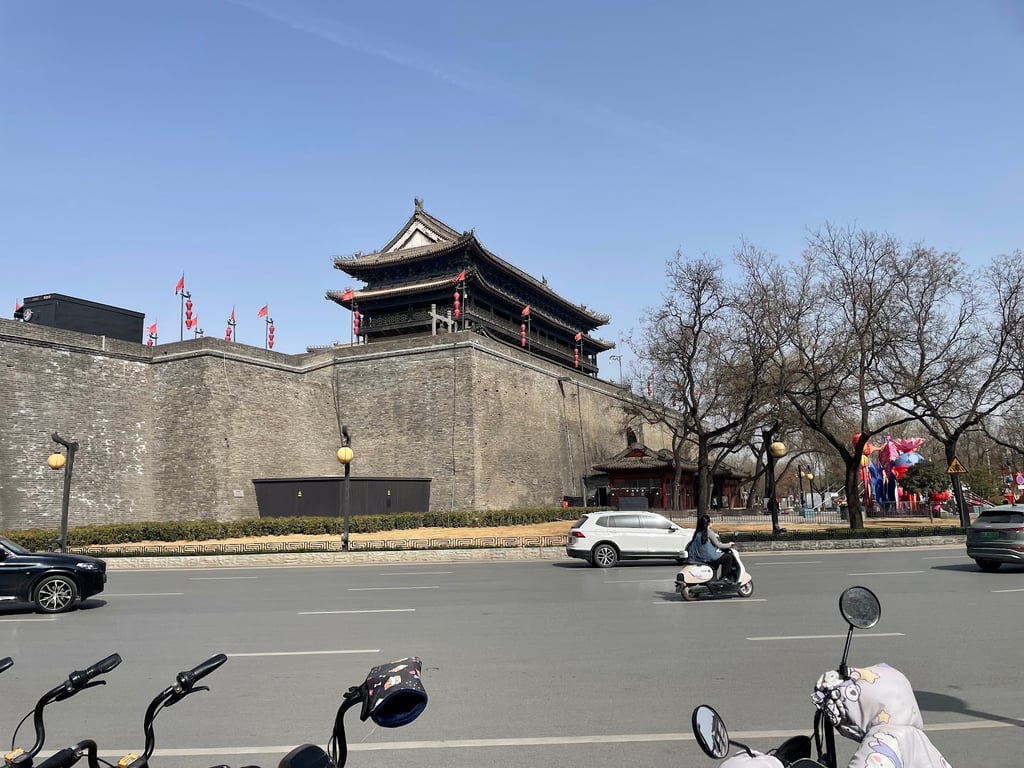Xi’an City Walls Night Ride
