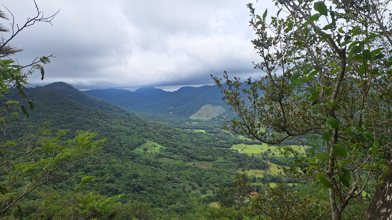 Ybytyruzú Hill Range Viewpoint