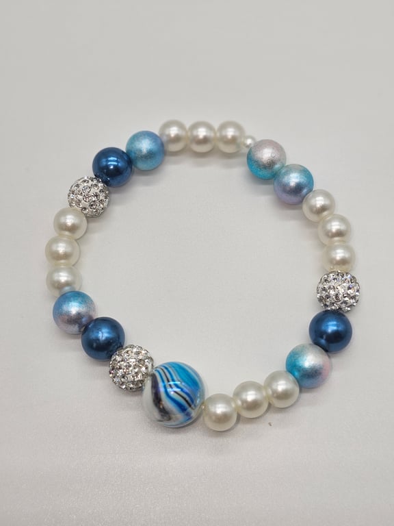 Sky Blue and White Pearl Stretch Bracelet — photo 2
