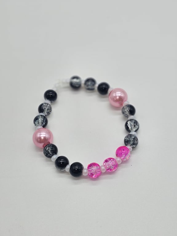 Pink and Black Beaded Stretch Bracelet — photo 2