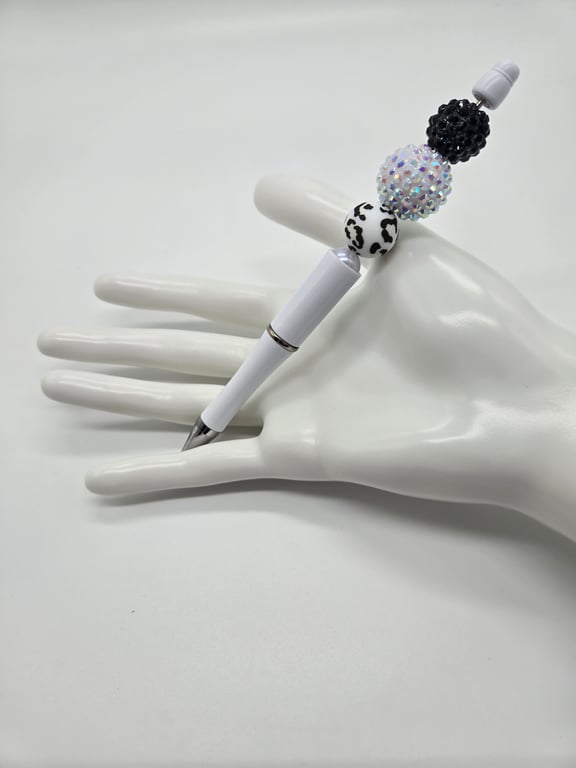 Monochrome Glam Pen