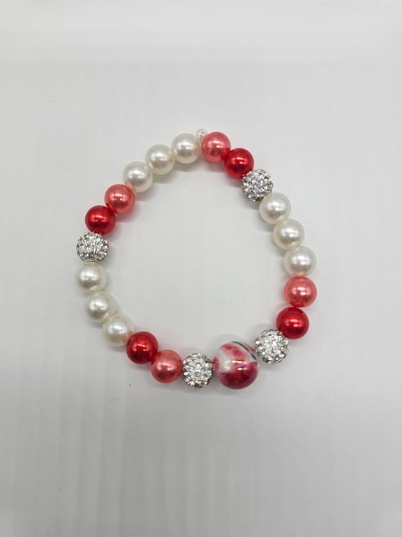 Red and White Beaded Stretch Bracelet — photo 2