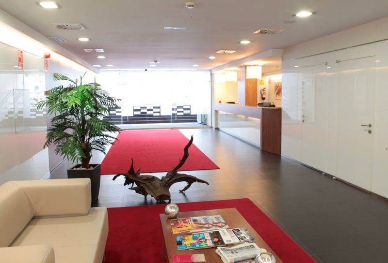 SBC Tarradellas - LLoguer oficines i despatxos - Centre Negocis i Coworking - Sales reunions
