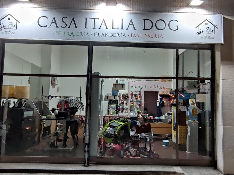 CasaItaliaDog peluqueria guarderia pastelleria canina