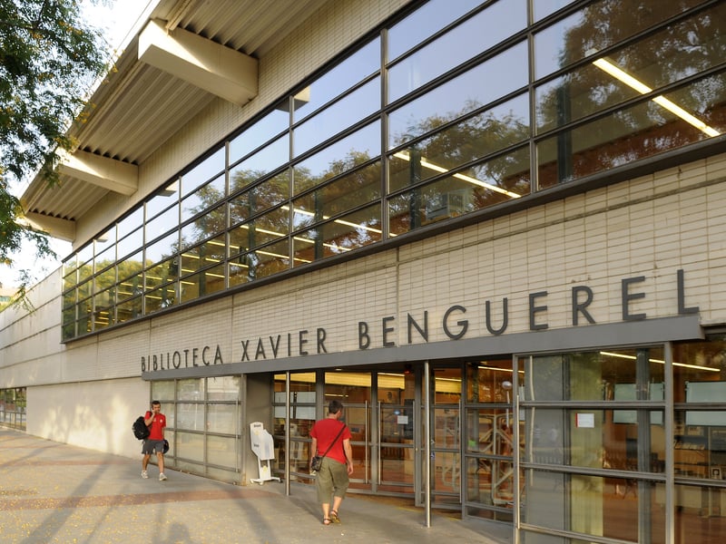Biblioteca Xavier Benguerel