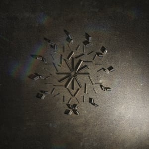 crystalline work (arctic) 22.12.171.1 thumbnail