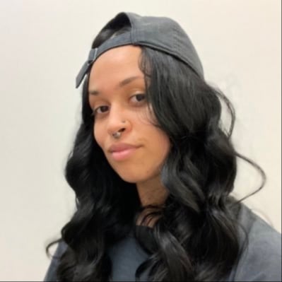 shawné michaelain holloway avatar