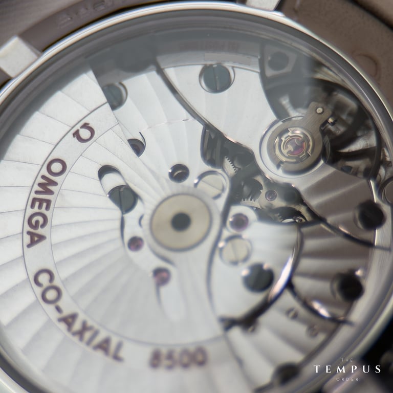 Omega Seamaster Aqua Terra 150M – 38.5mm Steel & Red Gold Mother-of-Pearl