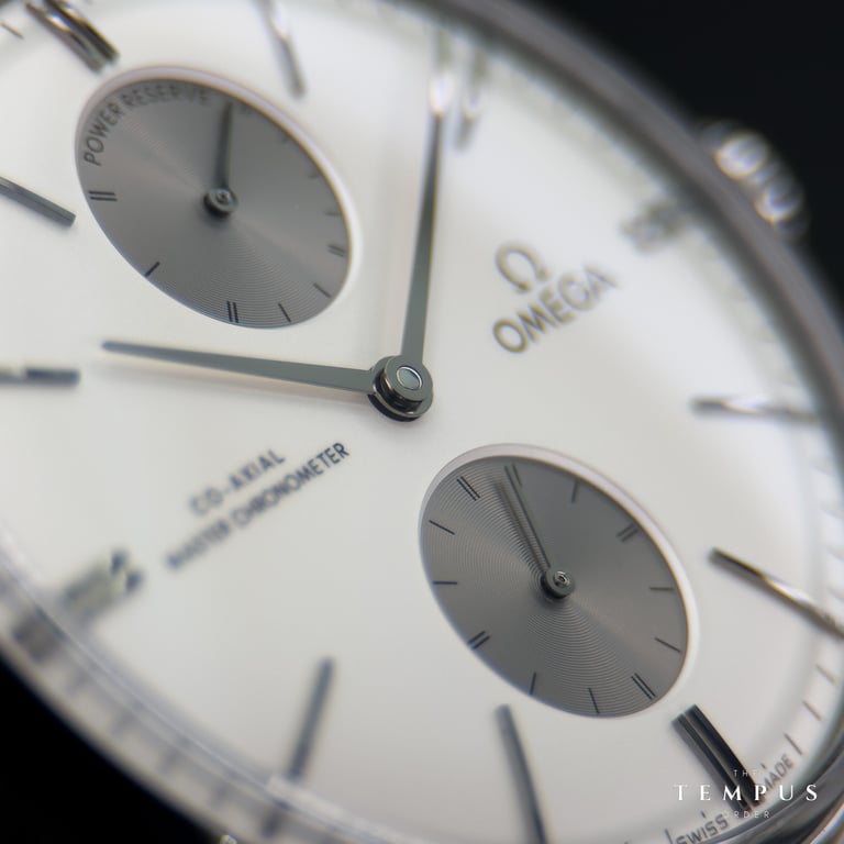Omega De Ville Trésor Power Reserve – 40mm Silvery Dial