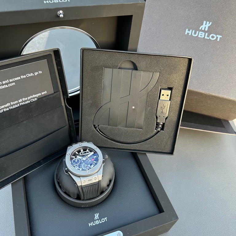 The Art of Authentication: How to Verify the Authenticity of Luxury Timepieces